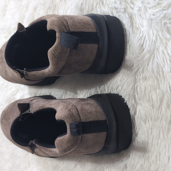 Duluth Brown Wild Boar Suede Mocs Slip Resistant Loafers Size 10 - Picture 5 of 8